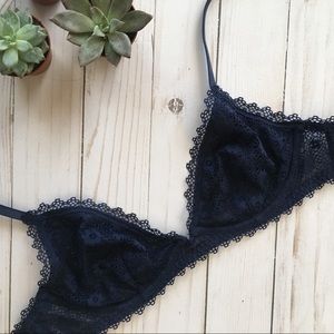 🥳50% OFF SPRING SALE🥳 Victoria’s Secret Demi Bra