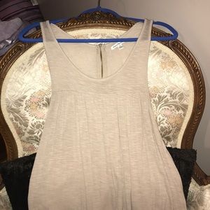American eagle flowy sleeveless shirt
