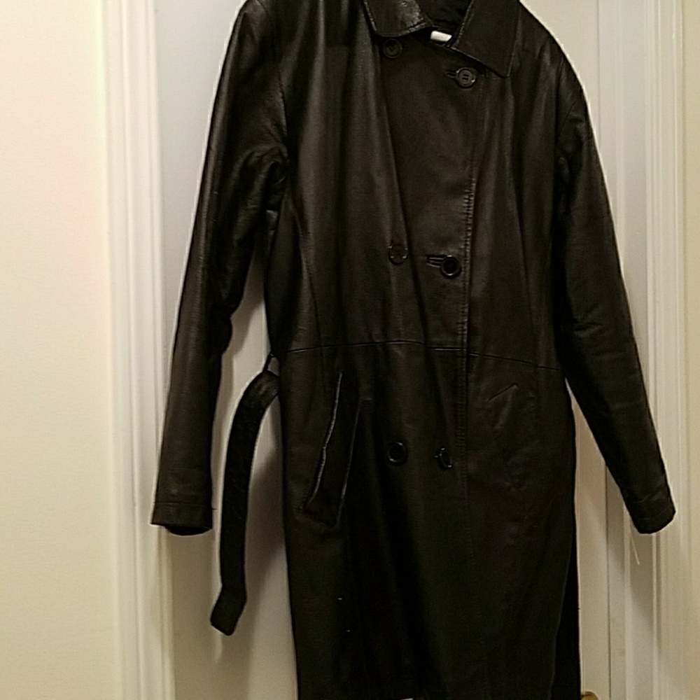 100% Leather car coat with lining