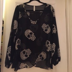 💀 Skull print sheer black long sleeve blouse