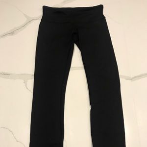 Black Lululemon low rise wonder under