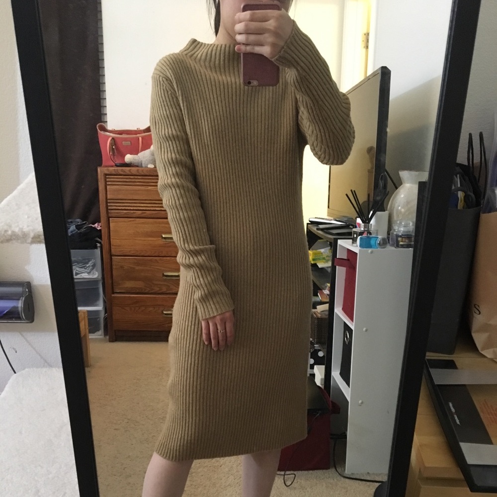Uniqlo turtle neck knit dress size xs