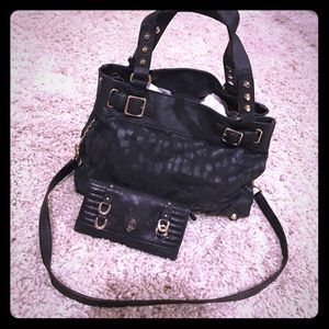 👜Juicy Couture matching Purse and wallet👜 👜Juicy Couture matching Purse and wallet👜