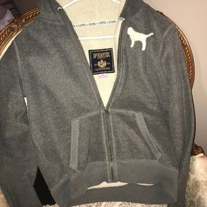 VS pink zip up hoodie, grey, M