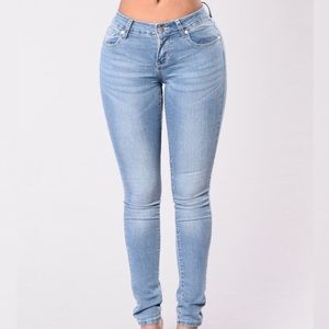 Light Wash Blue Jeans