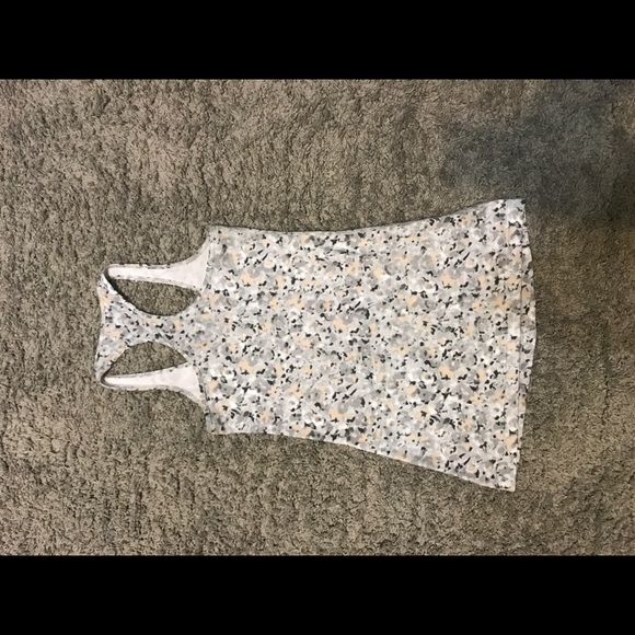 Lululemon Tank Top - Picture 2 of 3