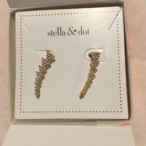 Stella & Dot ear climbers