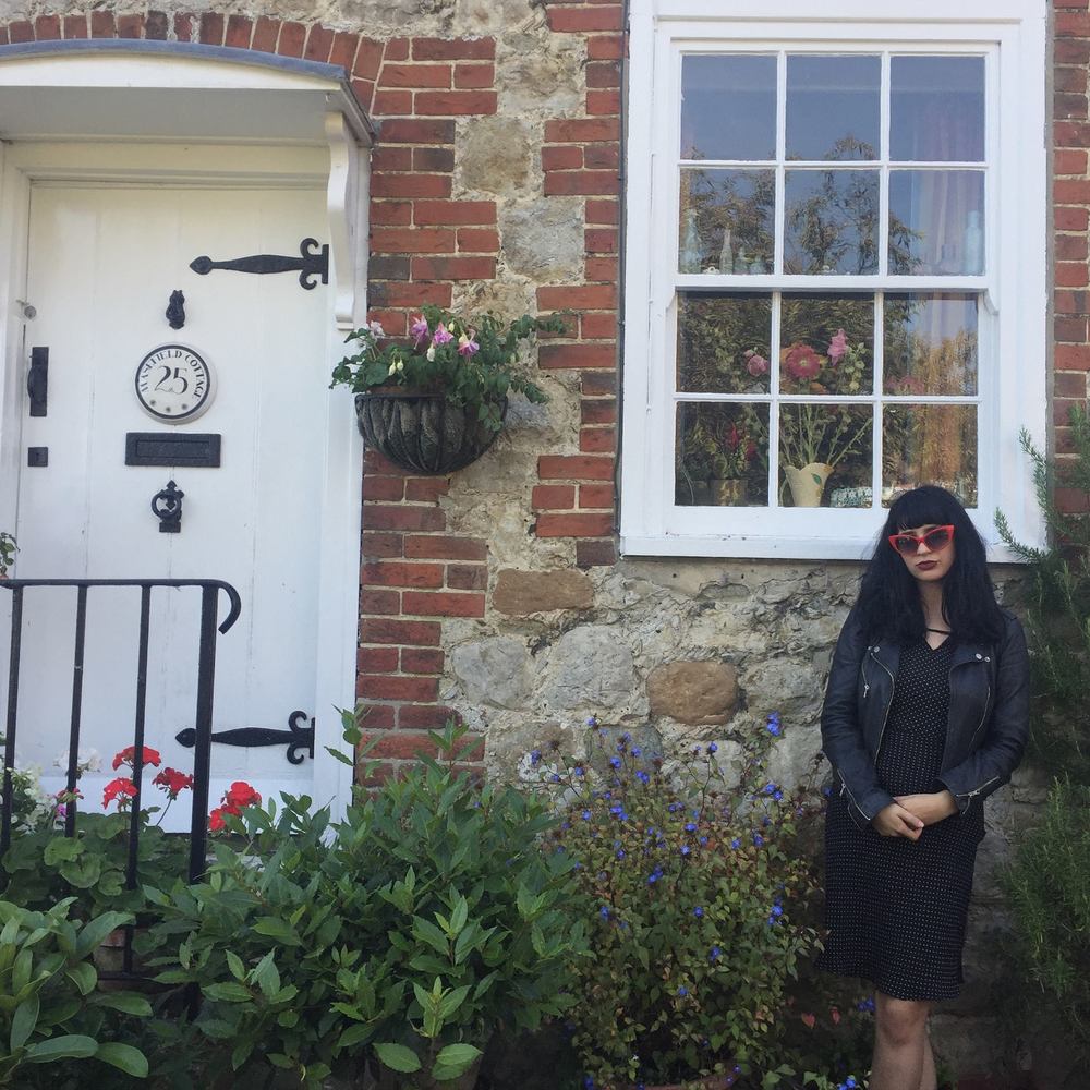 Meet your Posher, Avalon