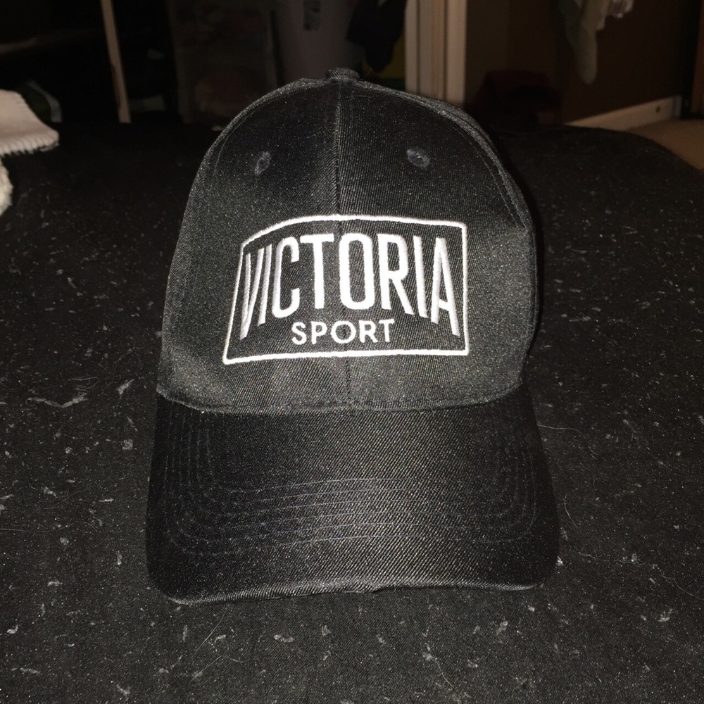 Victoria’s Secret sport hat