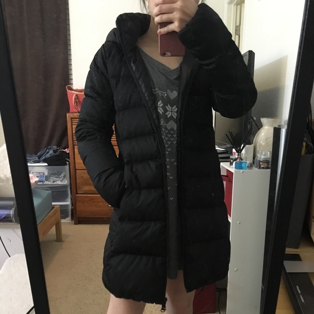 Uniqlo down jacket size xs
