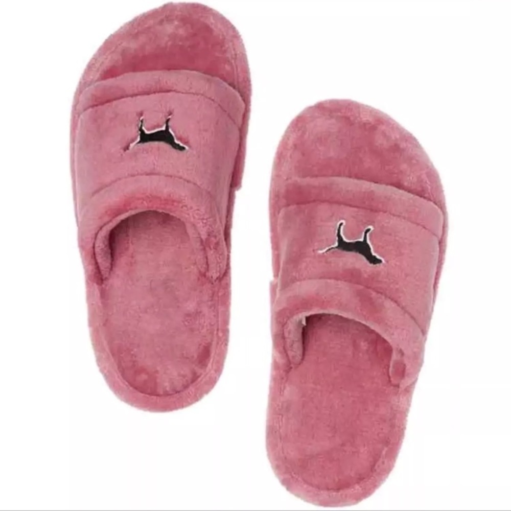 VS PINK Slippers
