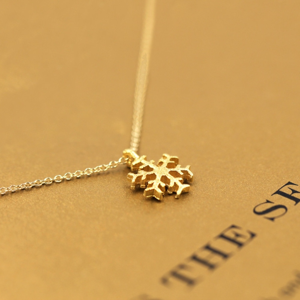 ❄️ Snowflake Holiday Gift Seasonal Pendant - Picture 3 of 8