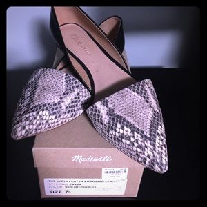 Black and grey flats