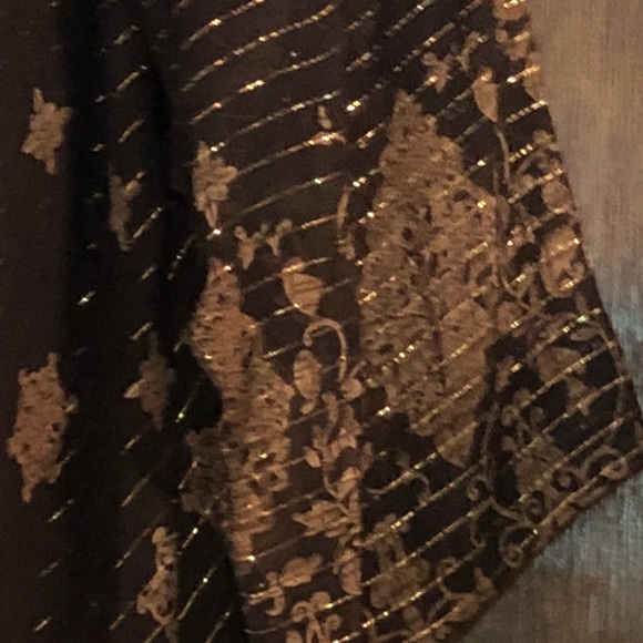 NWT-Black/Gold Metallic Top/Blouse size 26-28 - Picture 7 of 8