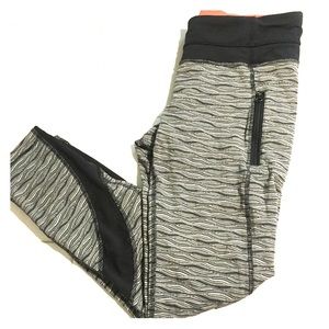 Lululemon inspire tights