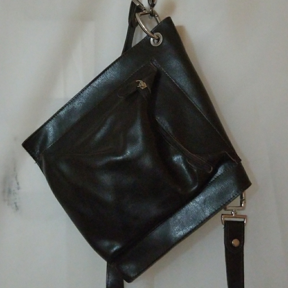 Leather bag