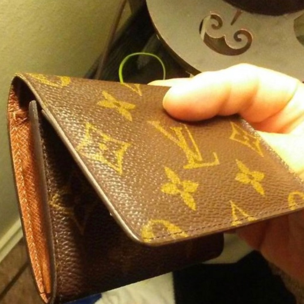 Louis Vuitton men’s wallet **authentic**