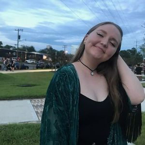 Meet your Posher, Mia