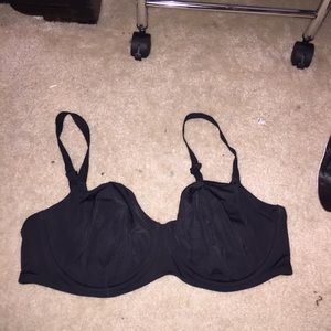 Victoria’s Secret unlined bra