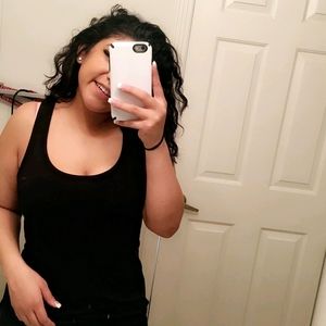 Meet your Posher, Jasmine