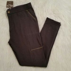 Zip Zip Hooray Leggings