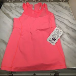 Lululemon top