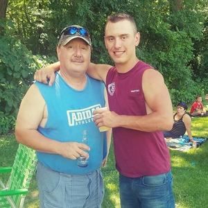 Meet your Posher, Tom