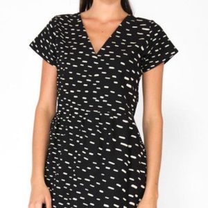 Great condition v-neck dress from Make it good