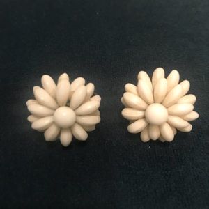 Vintage screw-back earrings