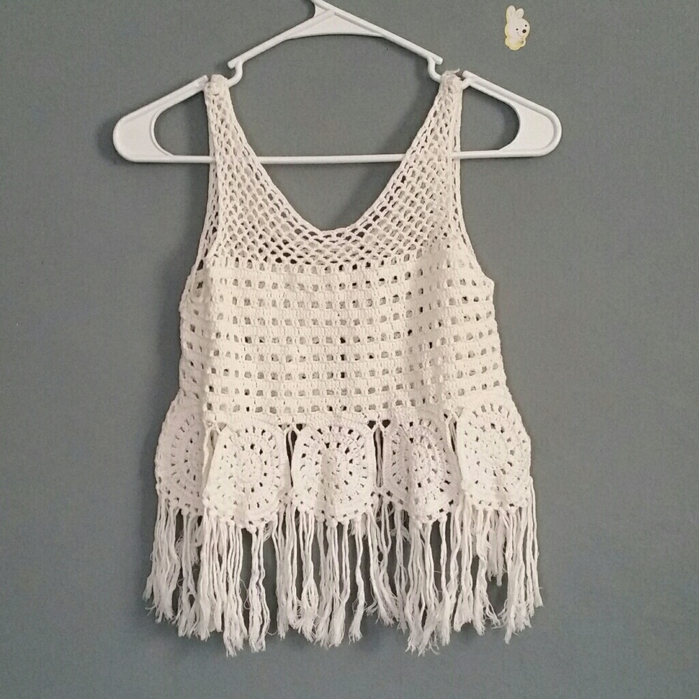 NWOT Fringed Crop Top - Picture 2 of 2