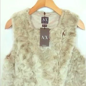 A X Armani Vest* new with tags women's medium