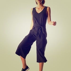 Lucy Black romper New Small Fall Trend Jumper