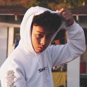 Meet your Posher, Josiah