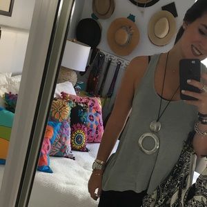 Meet your Posher, Adriana