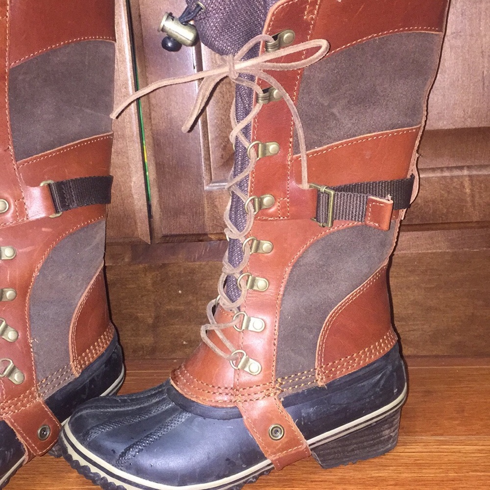Tall Brown Sorel Boots