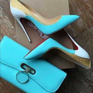 Christian loubs red bottoms Christian loubs red bottoms