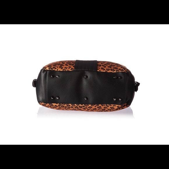 Re-Stocked NWT ♠️METAL MULISHA Outlaw Bag♠️ - Picture 7 of 8