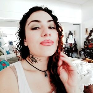 Meet your Posher, Shadi