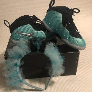 Aqua blue, black and bow Headband!