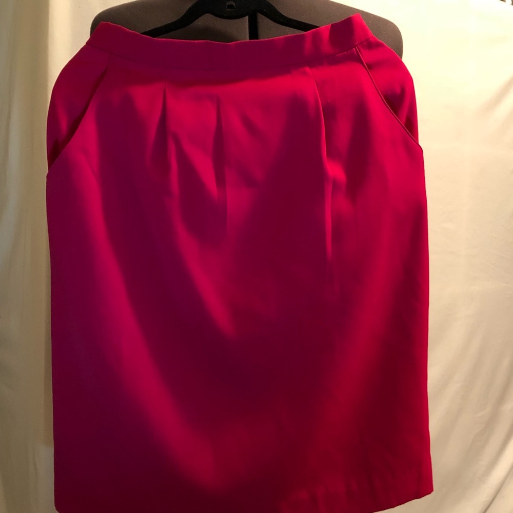 TOFF’s Red Skirt Size 14