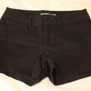 Old Navy black shorts
