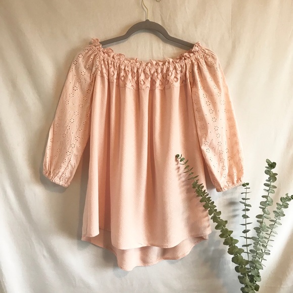 knox rose Tops - ❗️💐Knox Rose off the shoulder blouse.