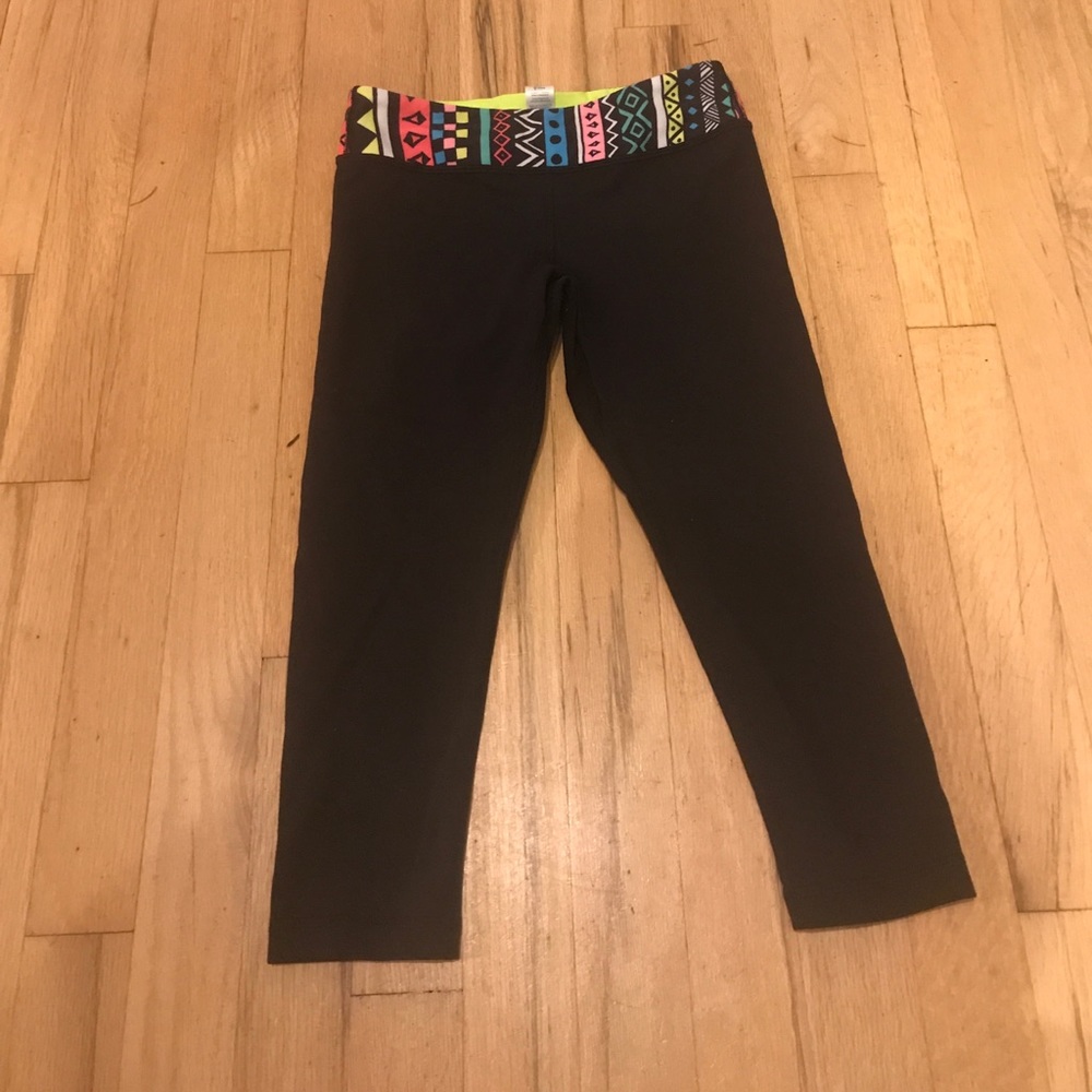 Ivivva crop leggings tribal print yoga pants