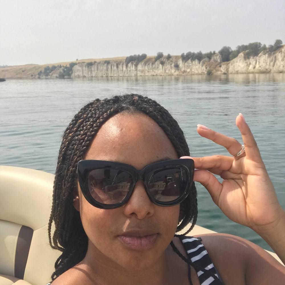 Meet your Posher, Savina