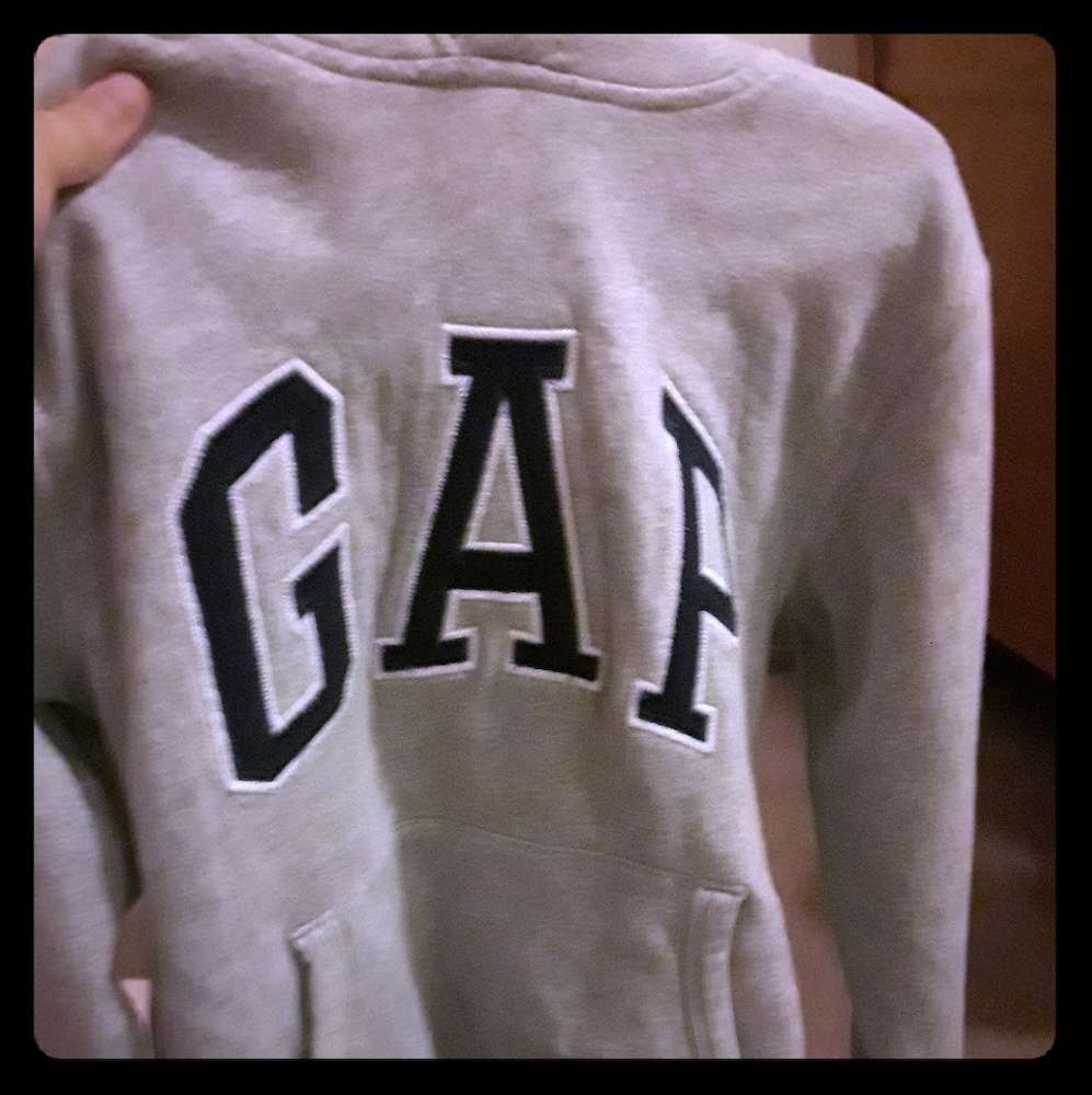 Gap Sweatshirt