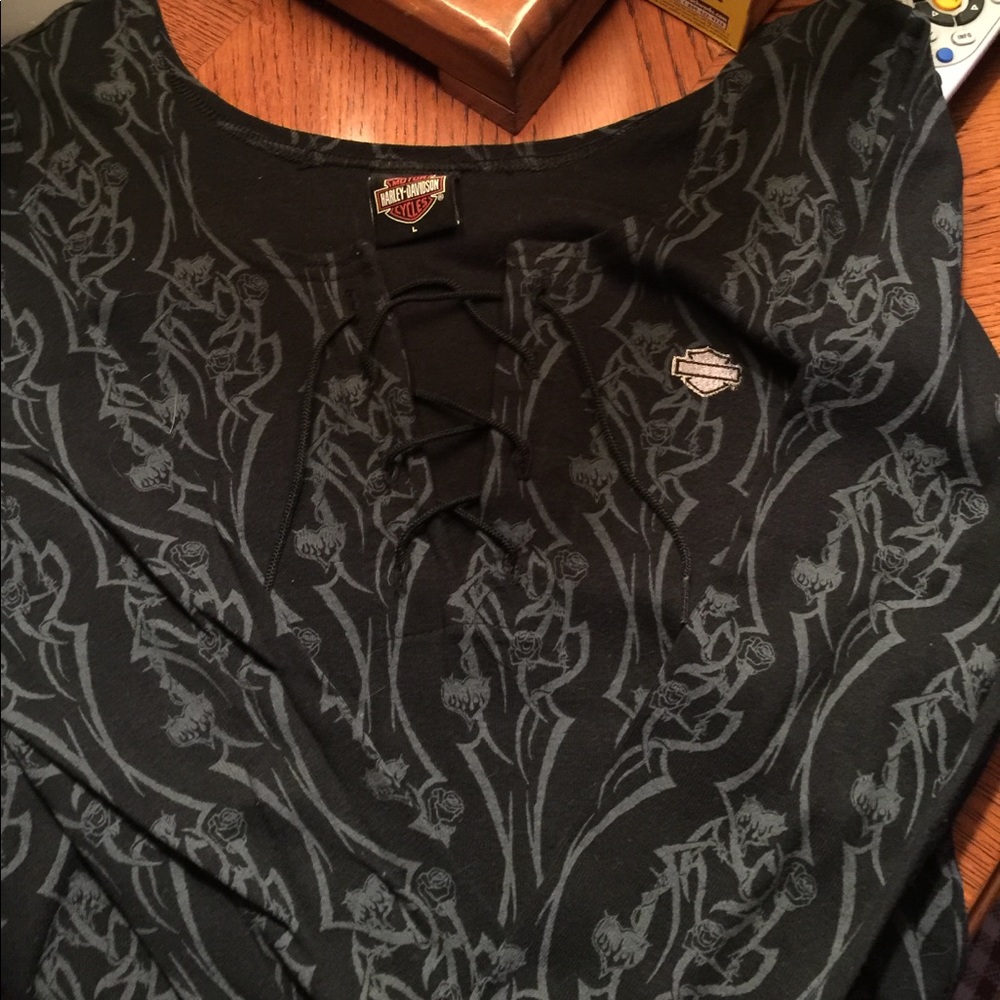 Harley Davidson Long Sleeve low neck pull over top