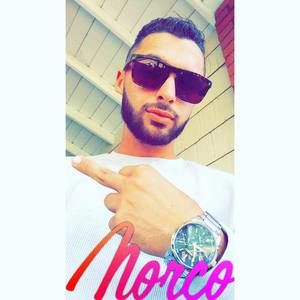 Meet your Posher, Blake