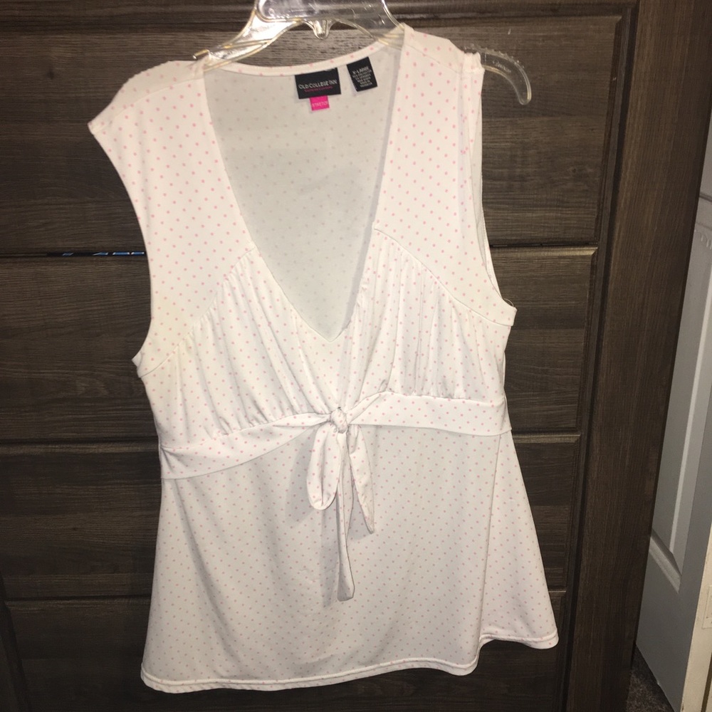 XL Juniors - Old College Inn Blouse