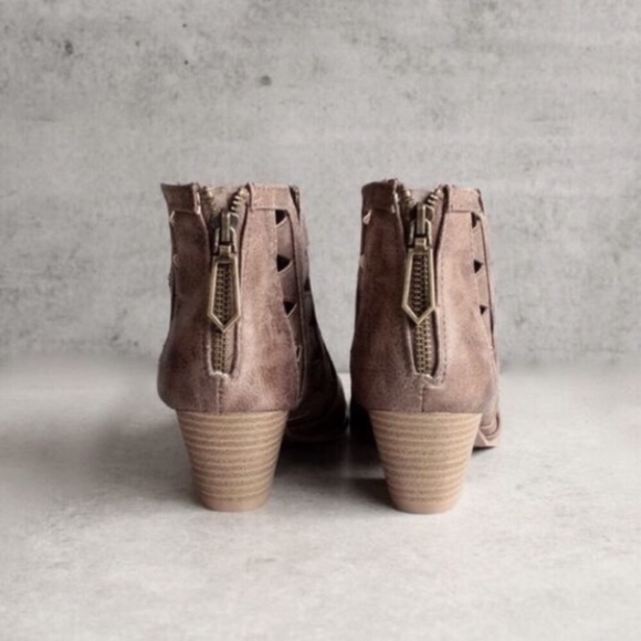 Taupe Angular Cutout booties - Picture 5 of 5