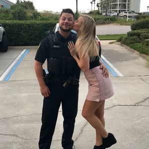 Meet your Posher, Powder